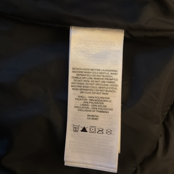 Warm Columbia microfiber winter coat, black XL - Picture 10 of 13